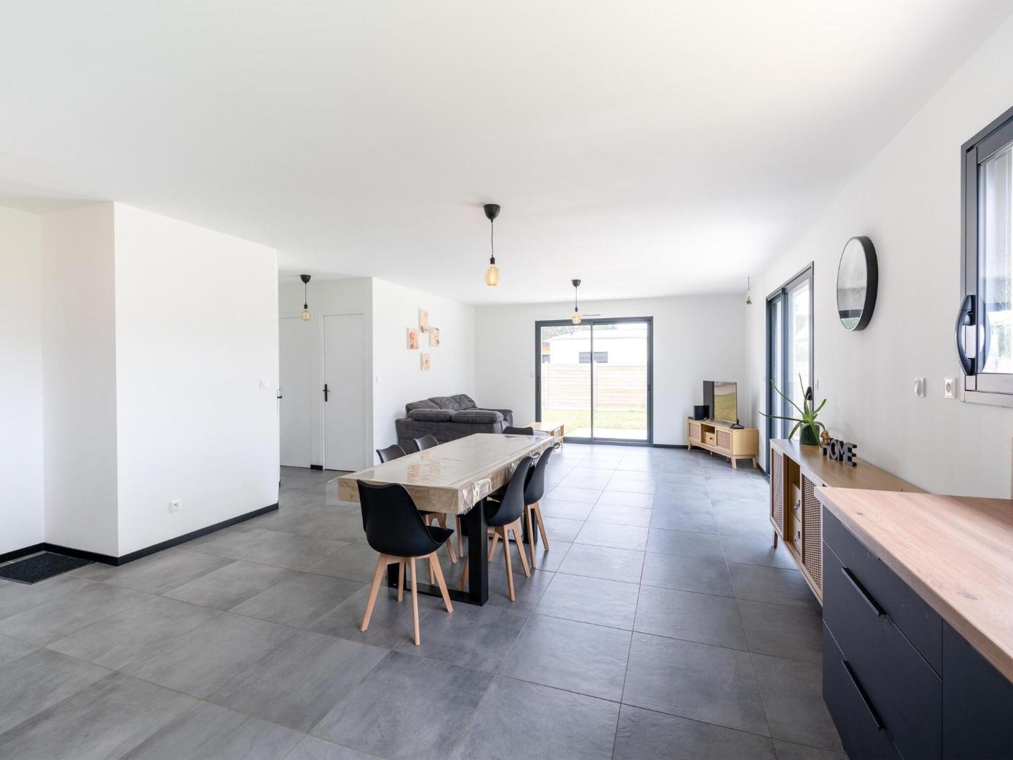 Attractive Holiday Home Near The Normandy Beach Saint-Germain-sur-Ay Екстериор снимка