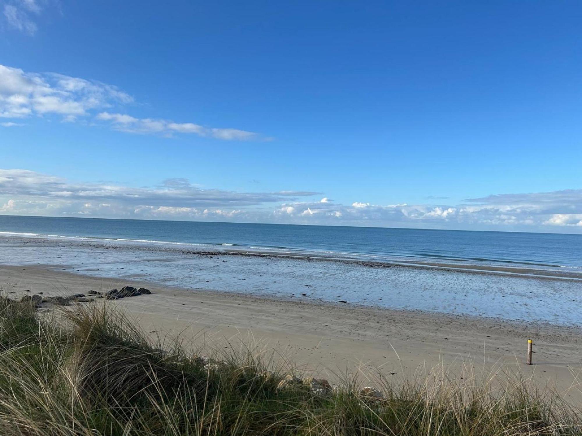 Attractive Holiday Home Near The Normandy Beach Saint-Germain-sur-Ay Екстериор снимка